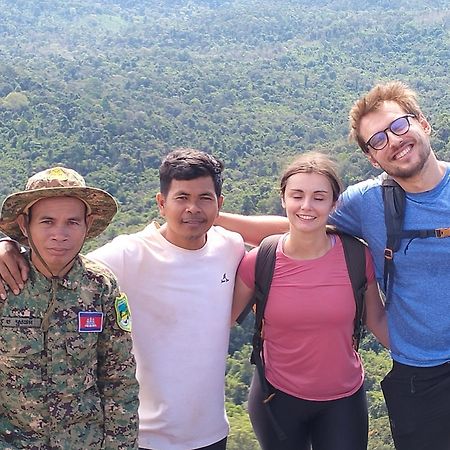 Ratanakiri Farmhouse & Trekking バンラング エクステリア 写真