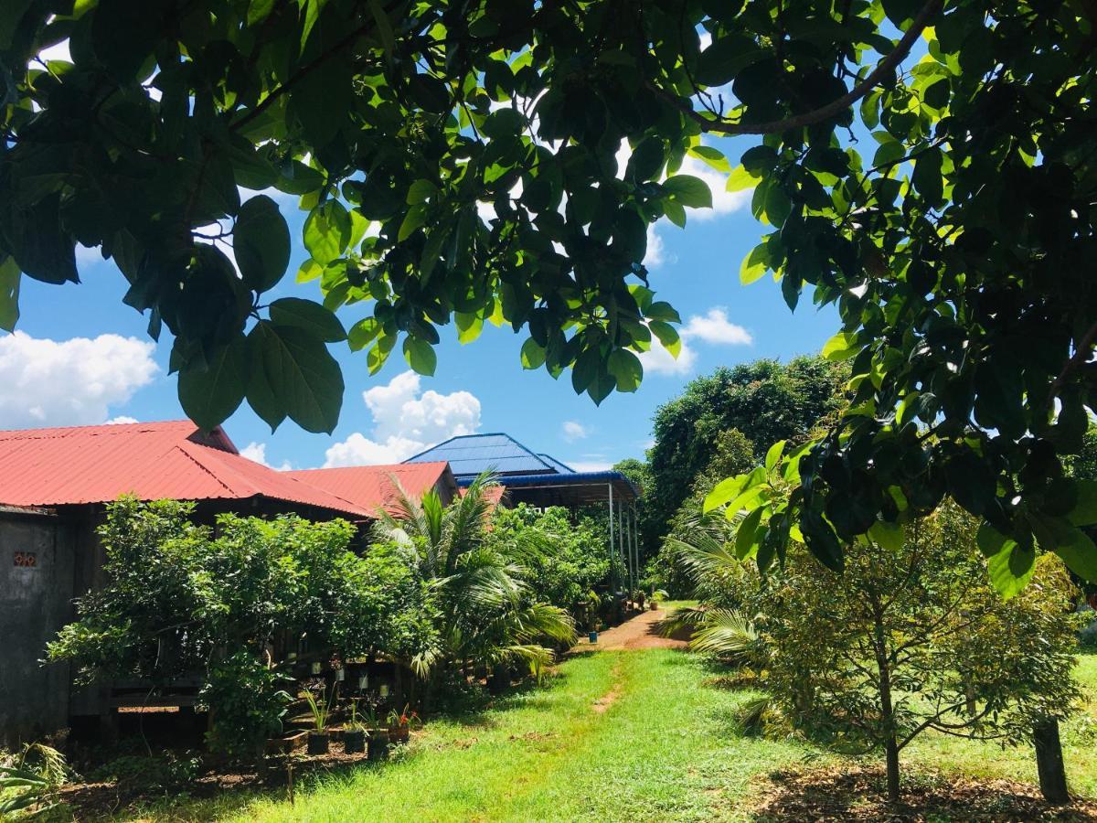 Ratanakiri Farmhouse & Trekking バンラング エクステリア 写真