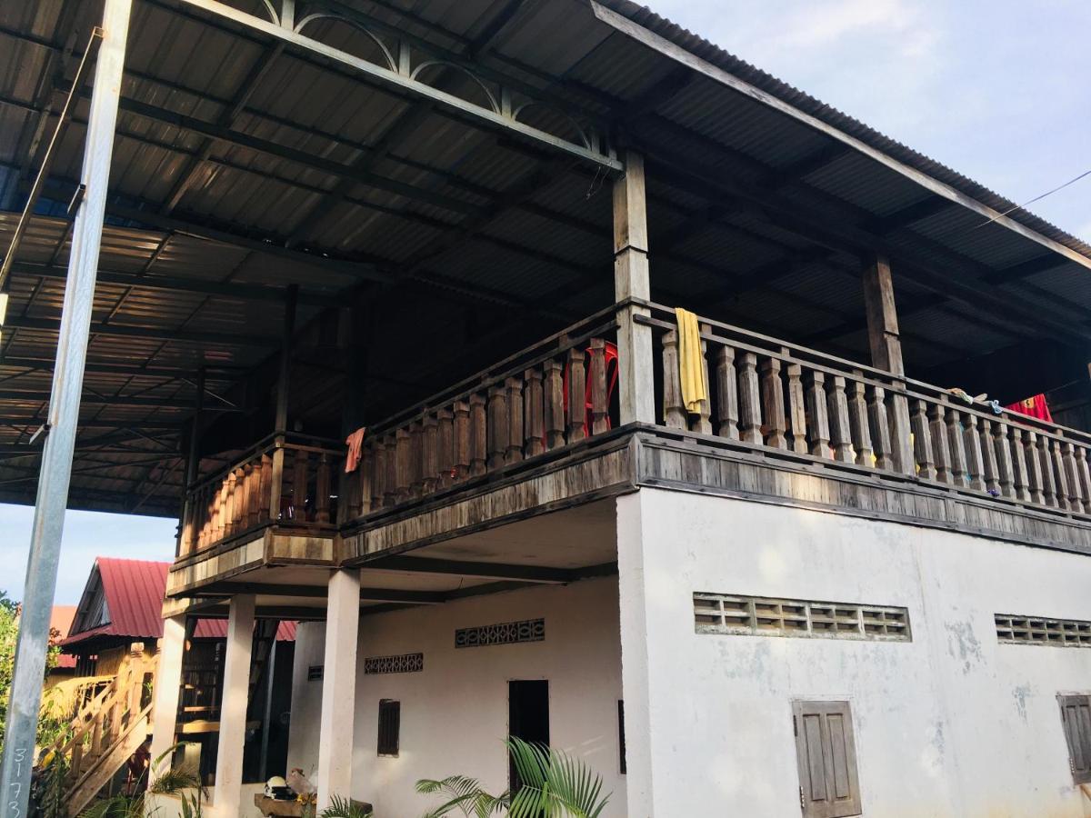 Ratanakiri Farmhouse & Trekking バンラング エクステリア 写真