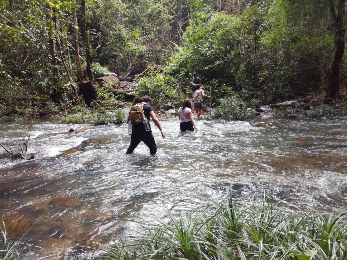 Ratanakiri Farmhouse & Trekking バンラング エクステリア 写真