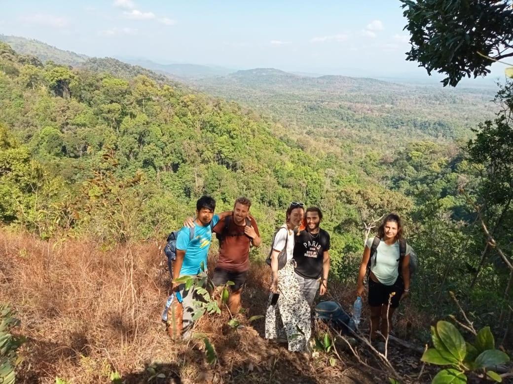 Ratanakiri Farmhouse & Trekking バンラング エクステリア 写真